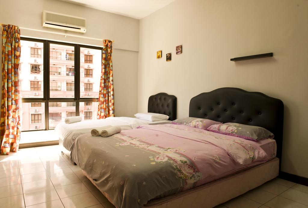 Ferienwohnung Nana Marina Court Kota Kinabalu Zimmer foto