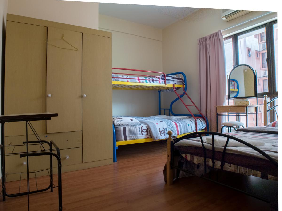 Ferienwohnung Nana Marina Court Kota Kinabalu Exterior foto
